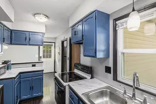 112 N High St, Leslie, MI 49251 - Photo 5