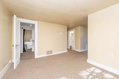 543 N Berkley Street, Kalamazoo, MI 49006 - Photo 5