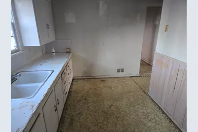 1531 S Raisin Center Highway, Adrian, MI 49221 - Photo 5