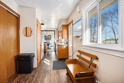 19596 Capital Avenue NE, Battle Creek, MI 49017 - Photo 7