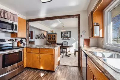 19596 Capital Avenue NE, Battle Creek, MI 49017 - Photo 11