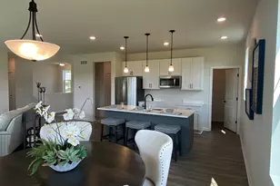 5696 Trailside Ln, Hamburg, MI 48189 - Photo 7