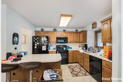 8750 Lindsey Lane SW, Byron Center, MI 49315 - Photo 7