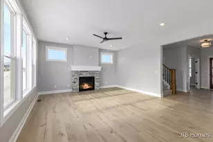 8318 Kettle Hill Ct SE, Alto, MI 49302 - Photo 5