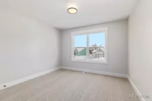 8318 Kettle Hill Ct SE, Alto, MI 49302 - Photo 19