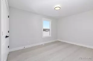 8318 Kettle Hill Ct SE, Alto, MI 49302 - Photo 19