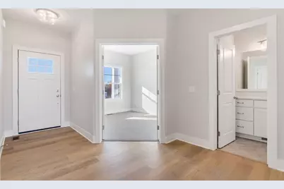 11913 Smithfield Drive, Holland, MI 49424 - Photo 5