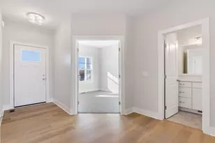 11913 Smithfield Dr, Holland, MI 49424 - Photo 5