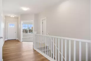 11913 Smithfield Dr, Holland, MI 49424 - Photo 7