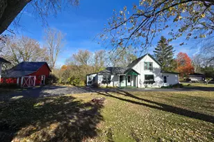 180 Reading Ave, Hillsdale, MI 49242 - Photo 9