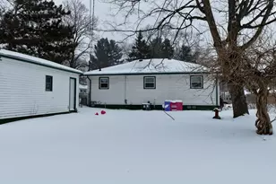 409 Weeks Ave, Battle Creek, MI 49015 - Photo 9