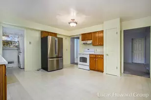 8639 N 27th St, Richland, MI 49083 - Photo 5