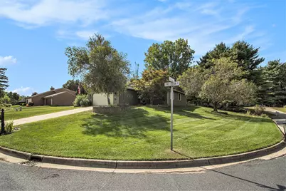 1505 Spruce Brook Road, Kalamazoo, MI 49048 - Photo 3