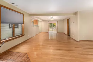 816 E Melendy St, Ludington, MI 49431 - Photo 7