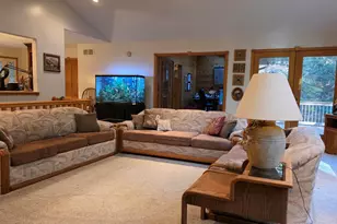 8632 W Blanchard Rd, Blanchard, MI 49310 - Photo 5