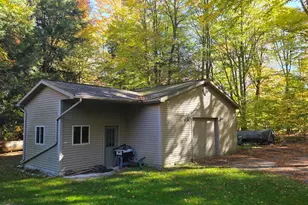 8632 W Blanchard Rd, Blanchard, MI 49310 - Photo 49