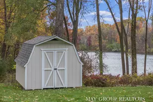 2151 Chelsea Rd NE, Grand Rapids, MI 49505 - Photo 63