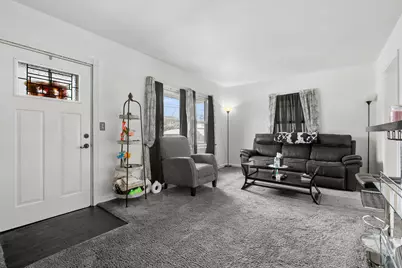 32 Hannah Street, Battle Creek, MI 49014 - Photo 3