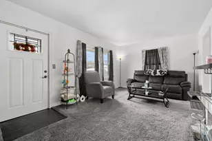 32 Hannah St, Battle Creek, MI 49014 - Photo 3