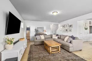 4310 Springhill Dr, Hudsonville, MI 49426 - Photo 5