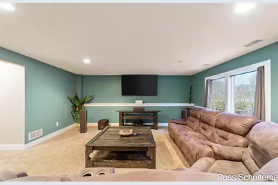 931 Ashlee Court, Norton Shores, MI 49441 - Photo 35