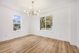 418 Center Ave, Sturgis, MI 49091 - Photo 5