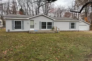 17250 Apache Trail, Howard City, MI 49329 - Photo 27