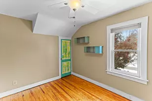 38 Riverside Dr, Mount Clemens, MI 48043 - Photo 35