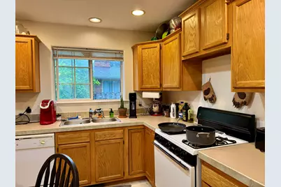 418 6th Street, Manistee, MI 49660 - Photo 23