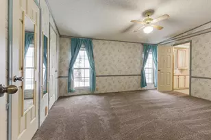 210 St Ives N, Lansing, MI 48906 - Photo 13