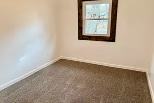 460 Hazel Ct, Muskegon, MI 49442 - Photo 21