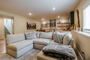 6691 E Point Dr, Fruitport, MI 49415 - Photo 43