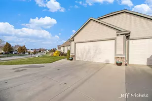 3111 Sandy Dr SW, Wyoming, MI 49418 - Photo 45