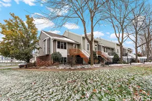 1391 Quarterline Cmns, Holland, MI 49423 - Photo 25