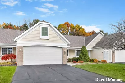 347 Timberlake E, Holland, MI 49424 - Photo 3