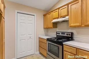 347 Timberlake E, Holland, MI 49424 - Photo 19