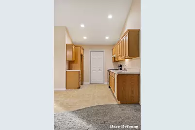 347 Timberlake E, Holland, MI 49424 - Photo 15