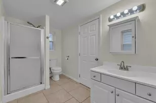 56733 Grand River Ave, New Hudson, MI 48165 - Photo 25