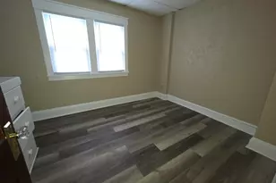 519 Seymour Ave, Jackson, MI 49202 - Photo 11