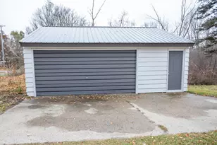 272 S Scott St, Morley, MI 49336 - Photo 31