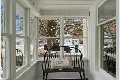 419 E Vine Street, Vicksburg, MI 49097 - Photo 5