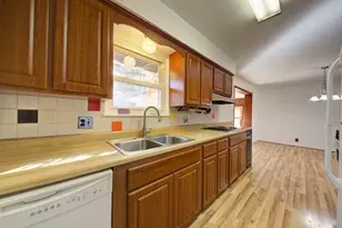 1179 Coleman St, Ypsilanti, MI 48198 - Photo 7