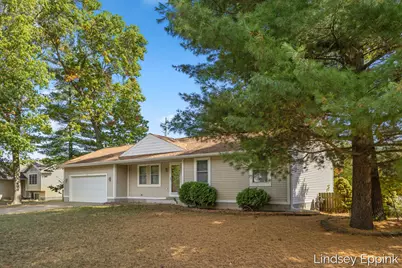 428 Escanaba Lane, Muskegon, MI 49442 - Photo 3