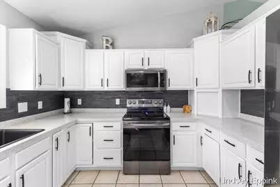 428 Escanaba Lane, Muskegon, MI 49442 - Photo 7