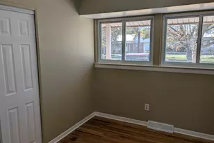 1021 Desoto Ave, Ypsilanti, MI 48198 - Photo 11