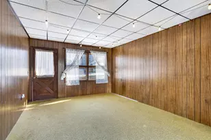 735 E Marshall St, Hastings, MI 49058 - Photo 5