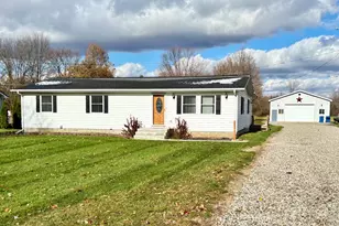 944 Lukesport Rd, Quincy, MI 49082 - Photo 1