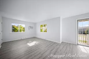 1051 Abbey Ct, Holland, MI 49423 - Photo 3