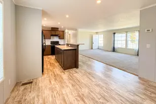 4883 Russet Ave, Muskegon, MI 49442 - Photo 9