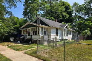 1682 McIlwraith St, Muskegon, MI 49442 - Photo 1